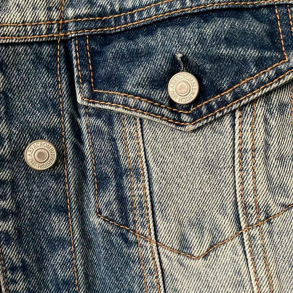 Abercrombie & Fitch denim jacket. Light and medium wash. Medium. - Picture 3 of 4